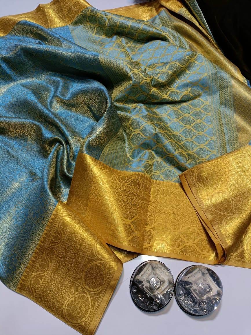 বেনারসি কাতান শাড়ি